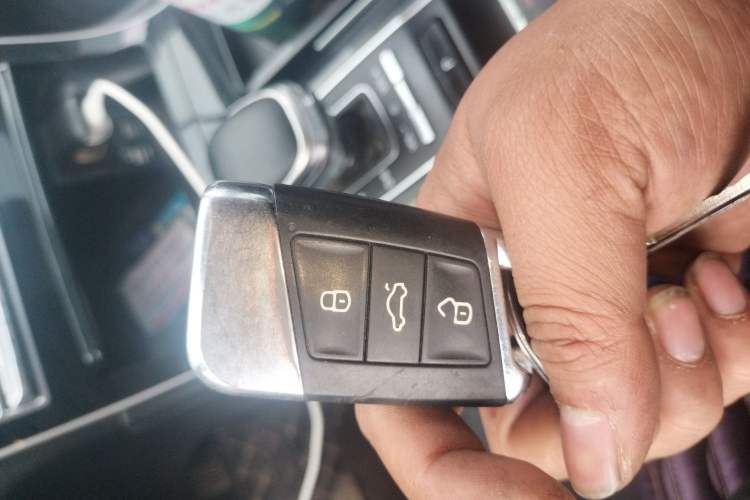 Used GAC Trumpchi GS5 2020 Advanced Model 270T Automatic Luxury Edition Vehicle Key