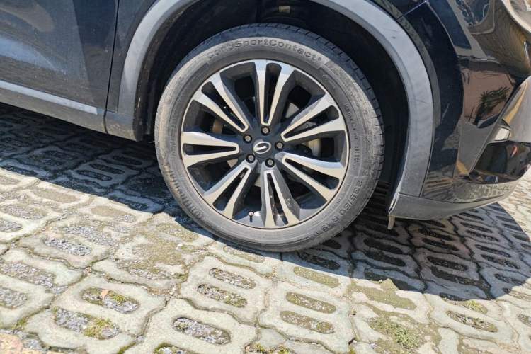 Used GAC Trumpchi GS5 2021 Advanced Model 270T Tech Smart Edition Right Front Wheel Hub