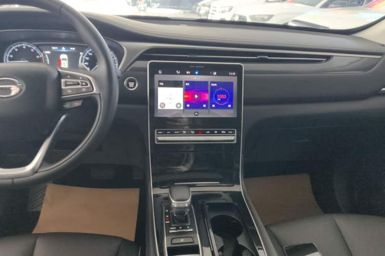 Used GAC Trumpchi GS5 2021 Advanced Model 270T Tech Smart Edition Audio And AC Panel