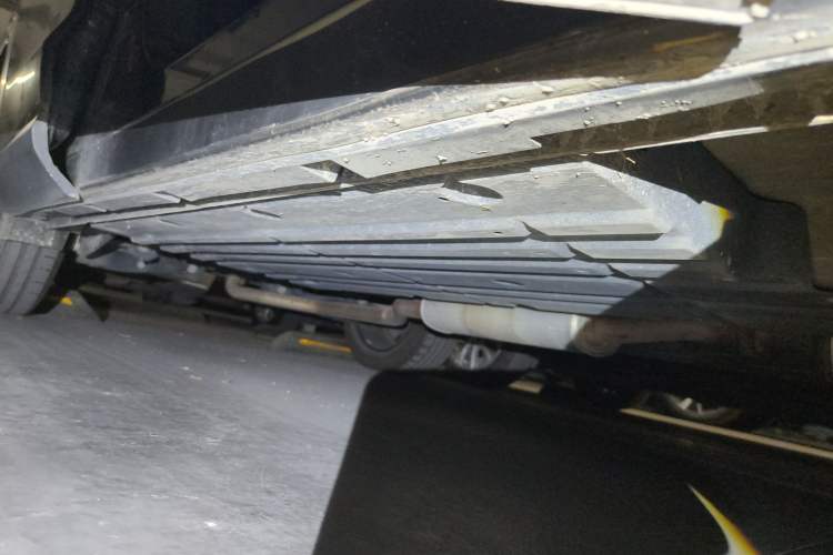 Used GAC Trumpchi GS5 2021 Advanced Model 270T Tech Smart Edition Chassis Front Right