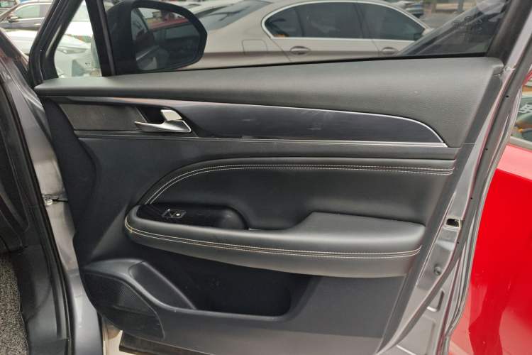 Used GAC Trumpchi GS5 2021 Advanced Model 270T Tech Smart Edition Interior 5