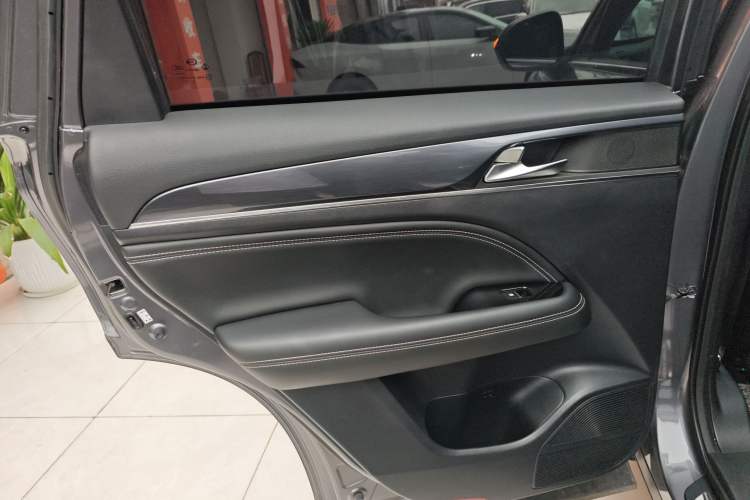 Used GAC Trumpchi GS5 2021 Advanced Model 270T Tech Smart Edition Interior 8
