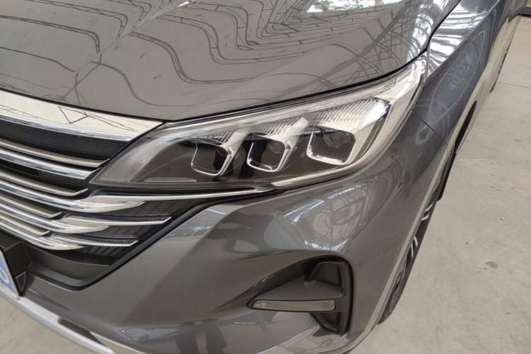 Used GAC Trumpchi GS5 2021 Advanced Model 270T Tech Smart Edition Left Front Headlight