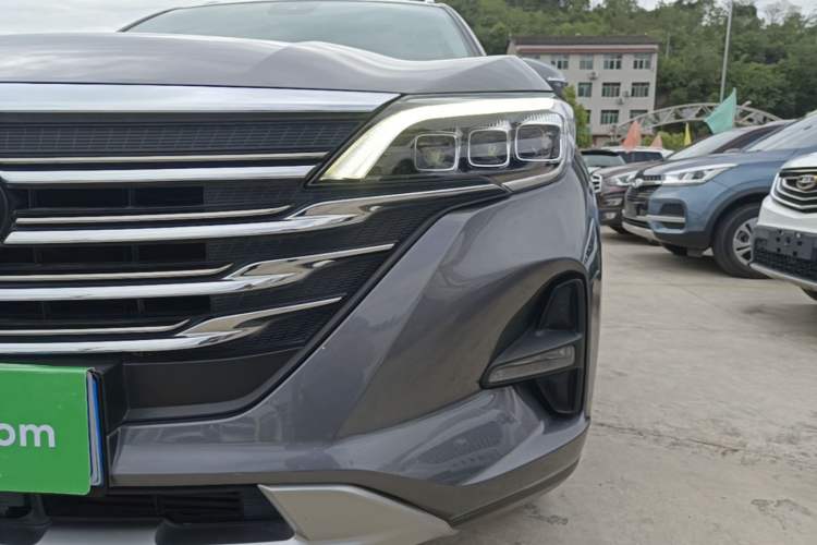 Used GAC Trumpchi GS5 2021 Advanced Model 270T Tech Smart Edition Left Front Headlight