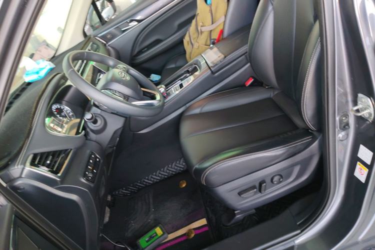 Used GAC Trumpchi GS5 2021 Advanced Model 270T Tech Smart Edition Left Front Seat