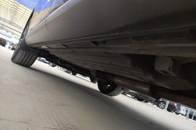 Used GAC Trumpchi GS5 2021 Advanced Model 270T Tech Smart Edition Left Side Sill