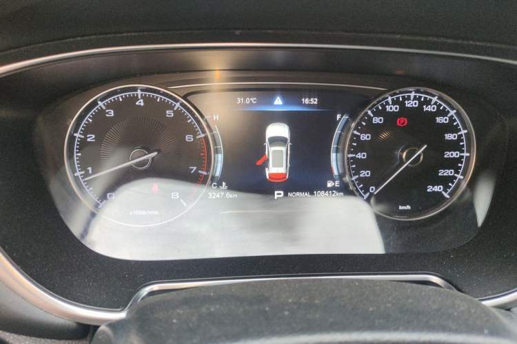 Used GAC Trumpchi GS5 2021 Advanced Model 270T Tech Smart Edition Odometer Close Up