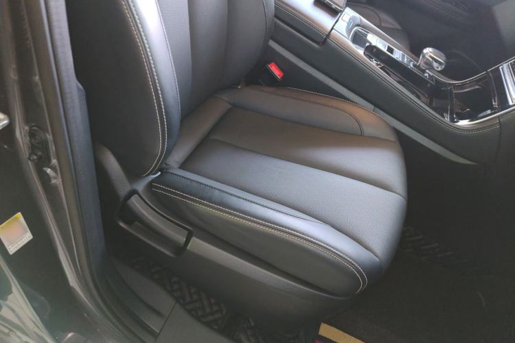 Used GAC Trumpchi GS5 2021 Advanced Model 270T Tech Smart Edition Right Front Seat