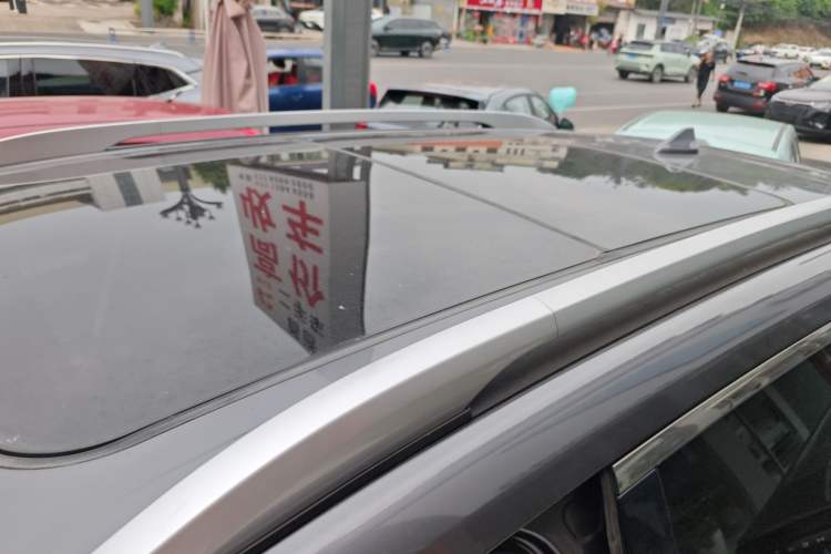 Used GAC Trumpchi GS5 2021 Advanced Model 270T Tech Smart Edition Roof