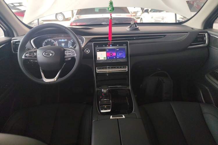 Used GAC Trumpchi GS5 2021 Advanced Model 270T Tech Smart Edition Center Console