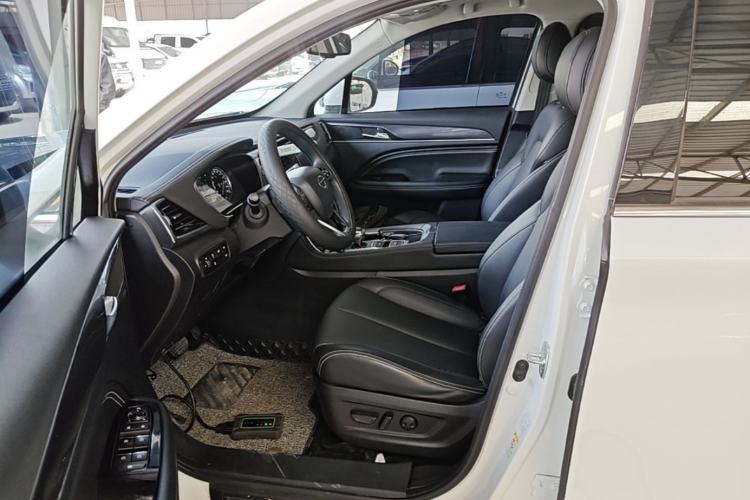 Used GAC Trumpchi GS5 2021 Advanced Model 270T Tech Smart Edition Driver Seat