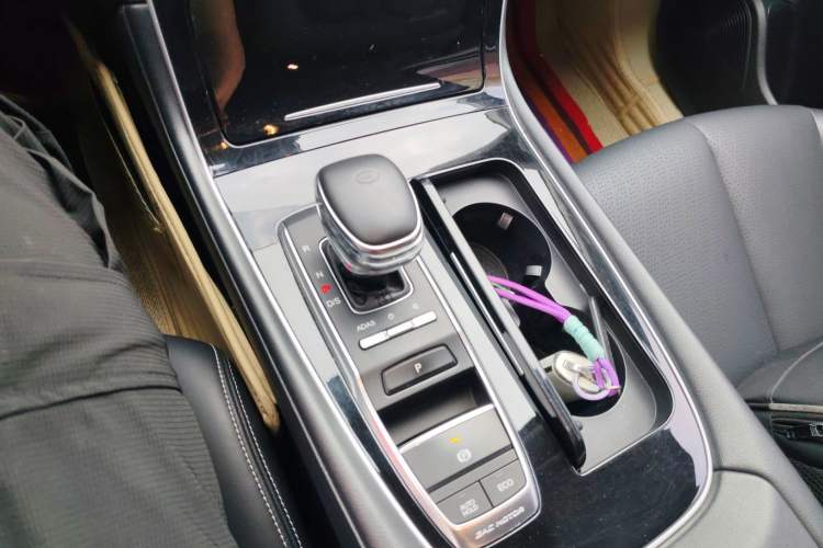 Used GAC Trumpchi GS5 2021 Advanced Model 270T Tech Smart Edition Gear Lever