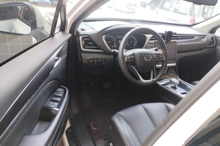 Used GAC Trumpchi GS5 2021 Advanced Model 270T Tech Smart Edition Interior 3