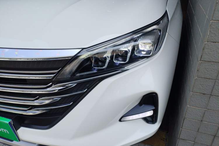 Used GAC Trumpchi GS5 2021 Advanced Model 270T Tech Smart Edition Left Front Headlight