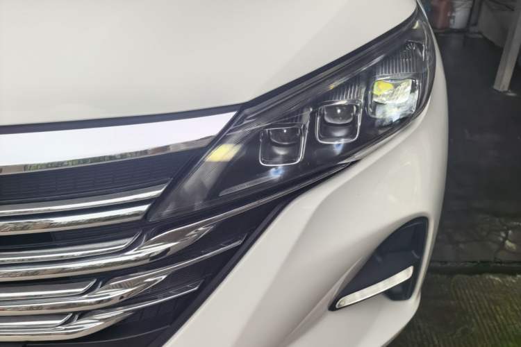 Used GAC Trumpchi GS5 2021 Advanced Model 270T Tech Smart Edition Left Front Headlight