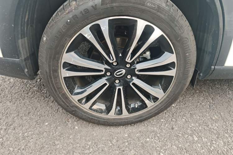 Used GAC Trumpchi GS5 2021 Advanced Model 270T Tech Smart Edition Right Front Wheel Hub