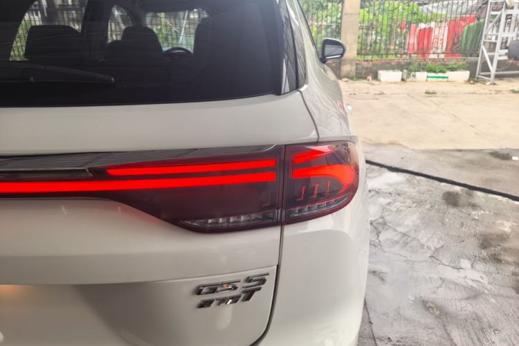 Used GAC Trumpchi GS5 2021 Advanced Model 270T Tech Smart Edition Right Rear Taillight