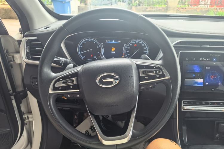 Used GAC Trumpchi GS5 2021 Advanced Model 270T Tech Smart Edition Steering Wheel