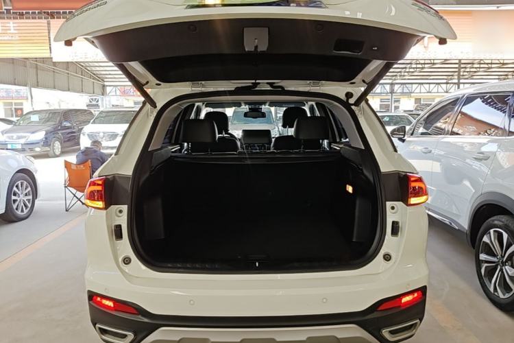 Used GAC Trumpchi GS5 2021 Advanced Model 270T Tech Smart Edition Trunk