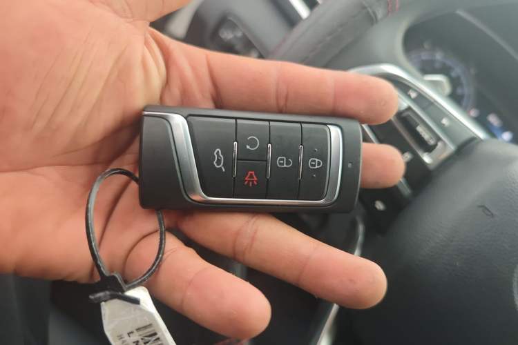 Used GAC Trumpchi GS5 2021 Advanced Model 270T Tech Smart Edition Vehicle Key
