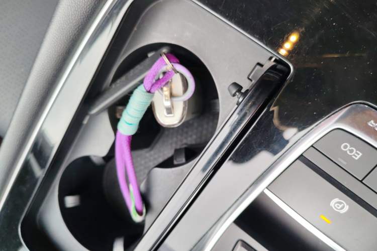 Used GAC Trumpchi GS5 2021 Advanced Model 270T Tech Smart Edition Vehicle Key