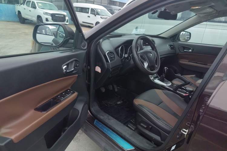 Used GAC Trumpchi GS5 Super 2015 2.0L Manual Two-Wheel Drive Elite Edition Driver Seat
