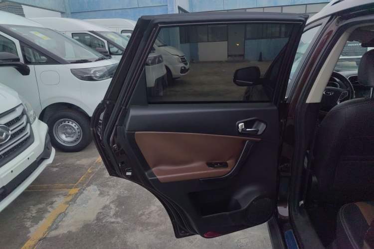 Used GAC Trumpchi GS5 Super 2015 2.0L Manual Two-Wheel Drive Elite Edition Left Rear Door Interior