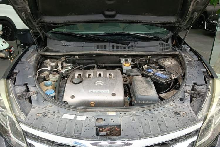 Used GAC Trumpchi GS5 Super 2015 2.0L Manual Two-Wheel Drive Elite Edition Engine Bay