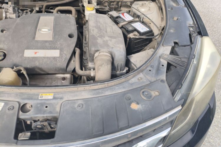 Used GAC Trumpchi GS5 Super 2015 1.8T Automatic Two-Wheel Drive Elite Edition Engine Bay Left