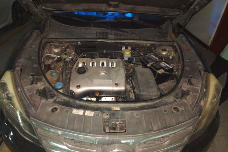 Used GAC Trumpchi GS5 Super 2015 2.0L Automatic Two-Wheel Drive Elite Edition Engine Bay
