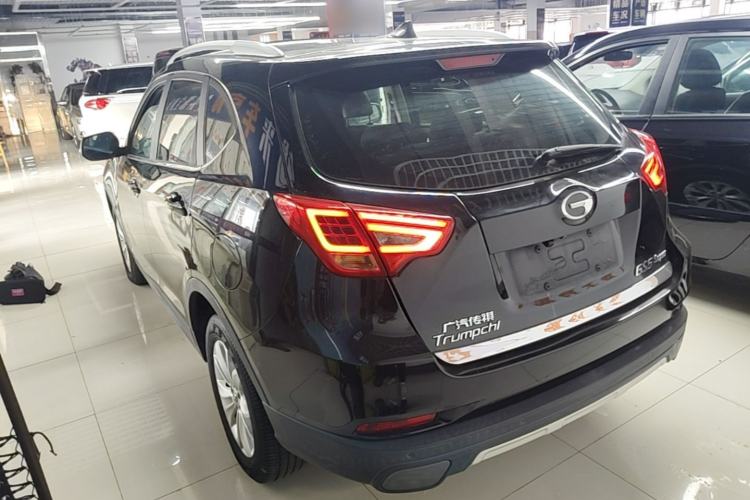 Used GAC Trumpchi GS5 Super 2015 2.0L Automatic Two-Wheel Drive Elite Edition Exterior 2