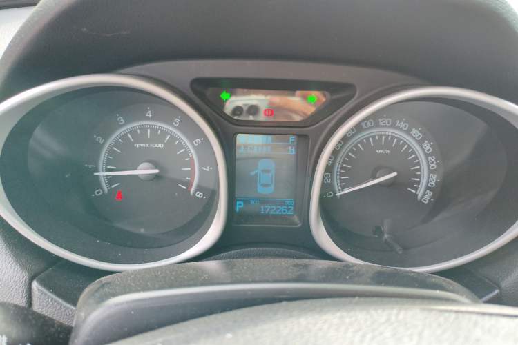 Used GAC Trumpchi GS5 Super 2015 1.8T Automatic Two-Wheel Drive Elite Edition Instrument Cluster