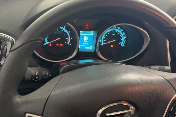 Used GAC Trumpchi GS5 Super 2015 1.8T Automatic All-Wheel-Drive Elite Edition Instrument Cluster
