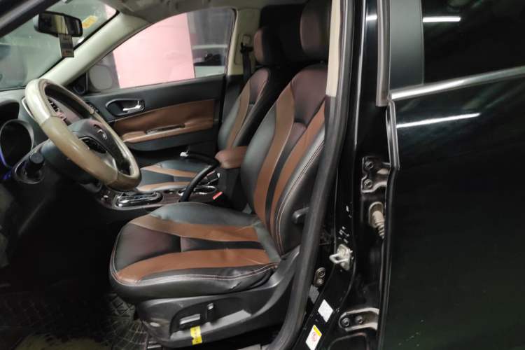 Used GAC Trumpchi GS5 Super 2015 1.8T Automatic Two-Wheel Drive Elite Edition Left Front Seat