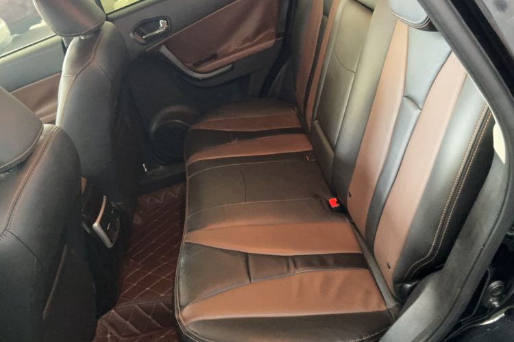 Used GAC Trumpchi GS5 Super 2015 1.8T Automatic All-Wheel-Drive Elite Edition Left Rear Seat