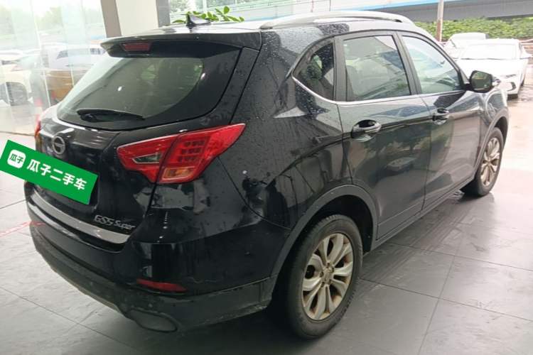Used GAC Trumpchi GS5 Super 2015 2.0L Manual Two-Wheel Drive Elite Edition Rear Right 45 Deg
