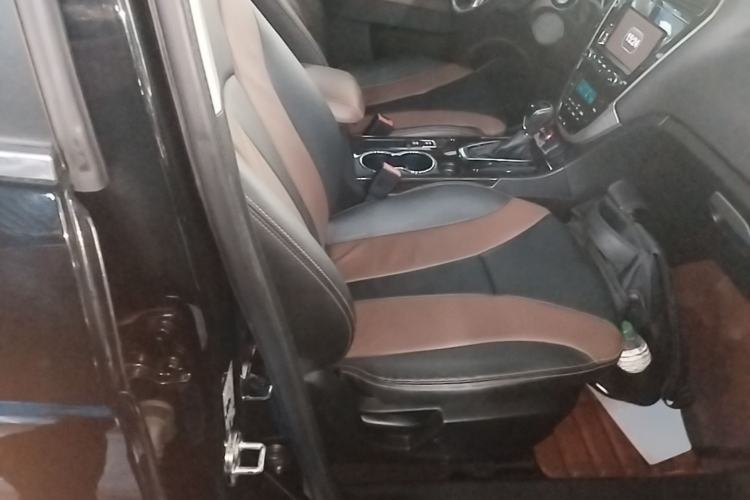Used GAC Trumpchi GS5 Super 2015 1.8T Automatic Two-Wheel Drive Luxury Edition Right Front Seat