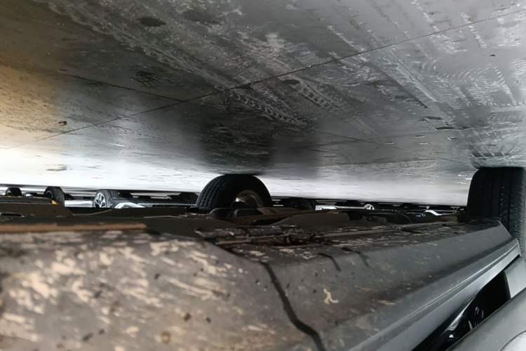 Used GAC Trumpchi GS5 Super 2015 2.0L Manual Two-Wheel Drive Elite Edition Right Side Sill