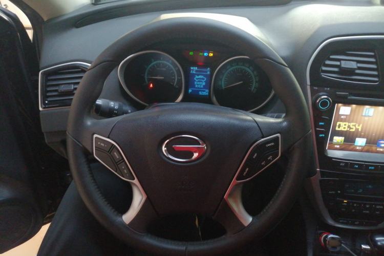 Used GAC Trumpchi GS5 Super 2015 2.0L Automatic Two-Wheel Drive Elite Edition Steering Wheel