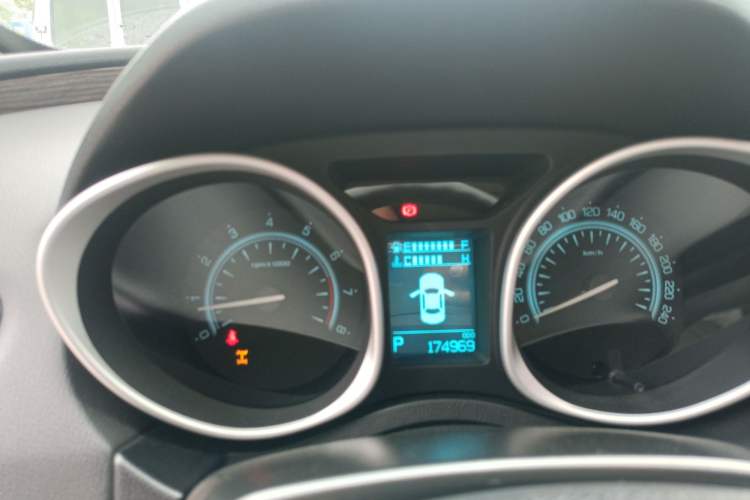 Used GAC Trumpchi GS5 Super 2015 1.8T Automatic 4x4 Prestige Edition Instrument Cluster