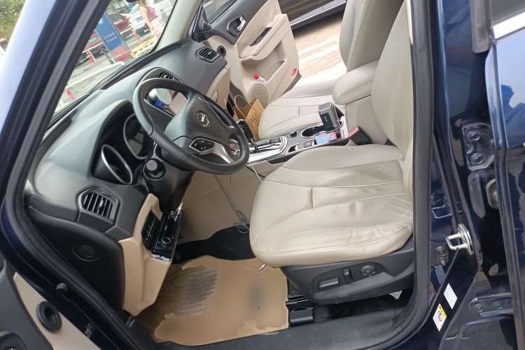 Used GAC Trumpchi GS5 Super 2015 1.8T Automatic 4x4 Prestige Edition Left Front Seat