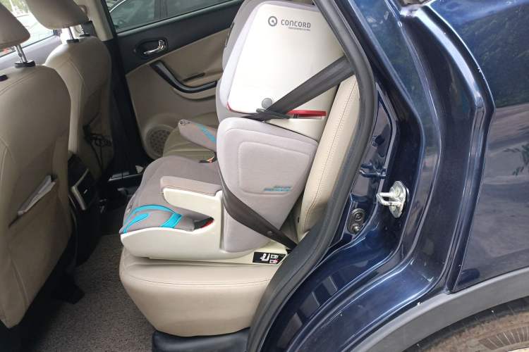 Used GAC Trumpchi GS5 Super 2015 1.8T Automatic 4x4 Prestige Edition Left Rear Seat