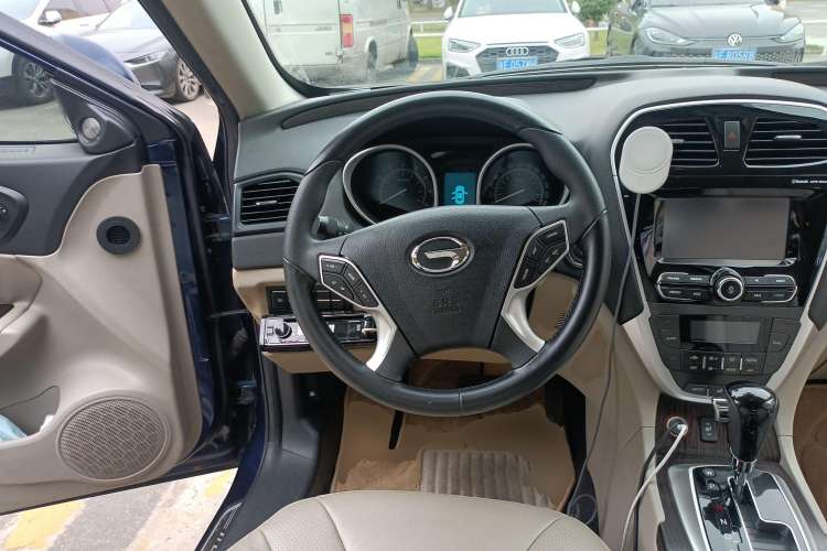 Used GAC Trumpchi GS5 Super 2015 1.8T Automatic 4x4 Prestige Edition Steering Wheel