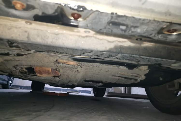 Used GAC Trumpchi GS5 Super 2015 1.8T Automatic All-Wheel-Drive Luxury Edition Chassis Front