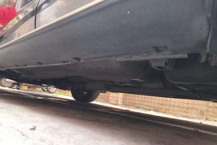 Used GAC Trumpchi GS5 Super 2015 1.8T Automatic Two-Wheel Drive Luxury Edition Chassis Rear Left