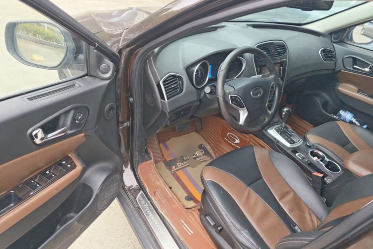 Used GAC Trumpchi GS5 Super 2015 1.8T Automatic All-Wheel-Drive Luxury Edition Driver Seat