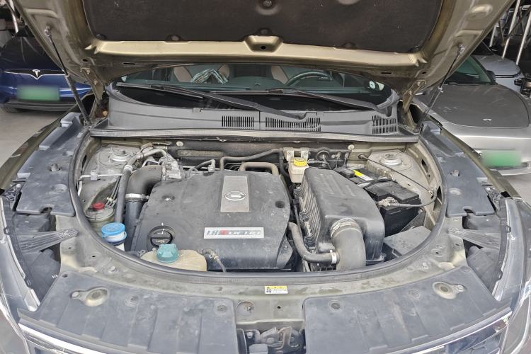 Used GAC Trumpchi GS5 Super 2015 1.8T Automatic Two-Wheel Drive Luxury Edition Engine Bay