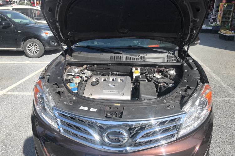 Used GAC Trumpchi GS5 Super 2015 2.0L Automatic Two-Wheel Drive Comfort Edition Engine Bay