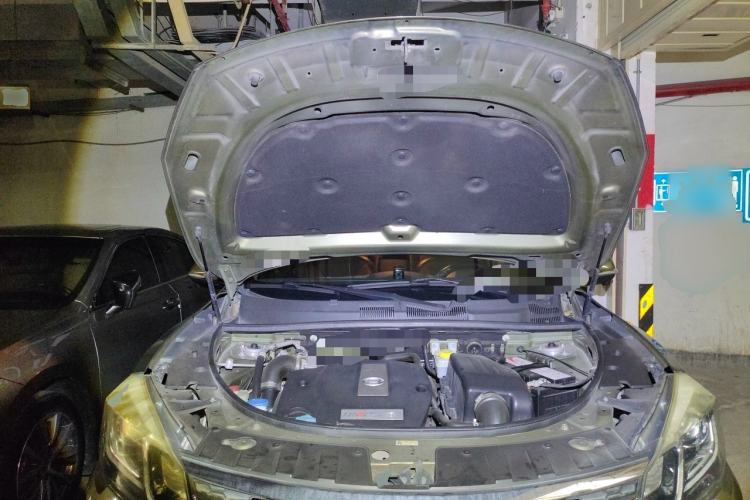 Used GAC Trumpchi GS5 Super 2015 1.8T Automatic Two-Wheel Drive Luxury Navigation Edition Engine Bay
