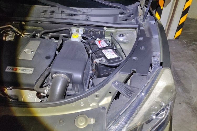 Used GAC Trumpchi GS5 Super 2015 1.8T Automatic Two-Wheel Drive Luxury Navigation Edition Engine Bay Left